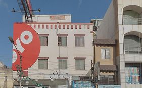 Super Oyo Capital O Admire Suit Hospitality